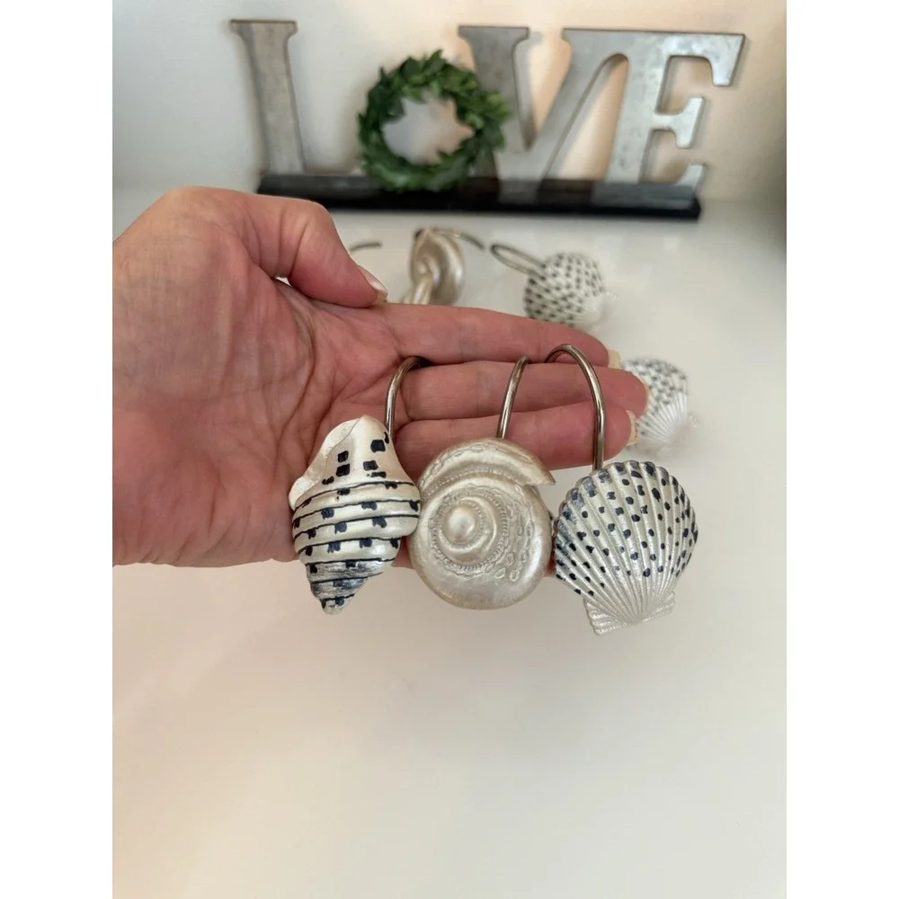 Vtg Seashell Shower Curtain Hooks Beach Nautical Bathroom Décor Resin 12 pc NWOT